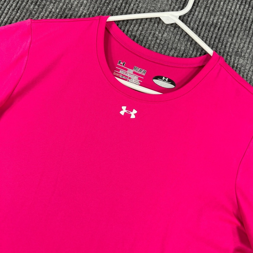 Under Armour HeatGear Shirt Womens Medium Pink Short Sleeve Workout Active